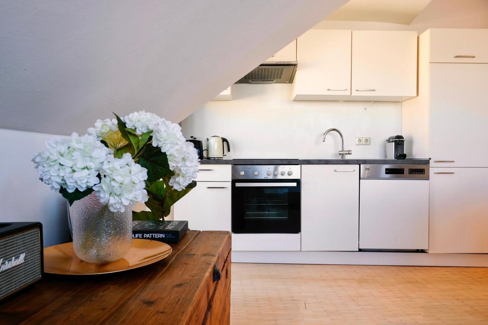 Helles Apartment Im Zentrum Graz Eksteriør billede